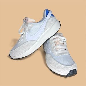 Nike Waffle Debut White Beige Suede Sneakers Women’s Size 7